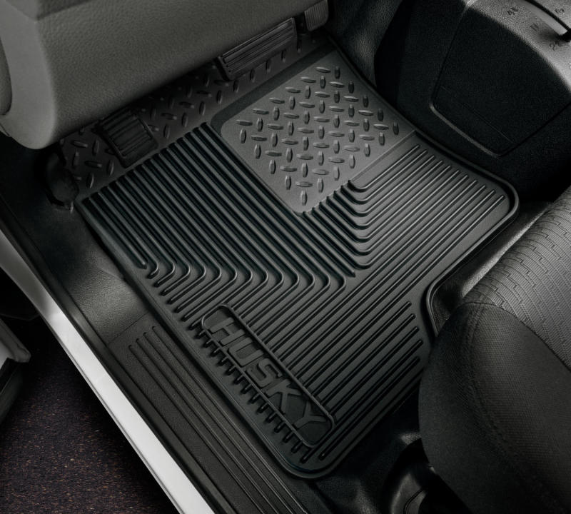 Husky Liners 07-11 Jeep Wrangler (Base/Unlimited)/02-07 Liberty Heavy Duty Black Front Floor Mats