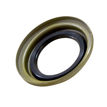 Load image into Gallery viewer, Yukon Gear Replacement Lower King-Pin Seal for 80-93 GM Dana 60