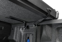 Load image into Gallery viewer, Extang 20-23 Jeep Gladiator w/o Rail Sys. Solid Fold ALX