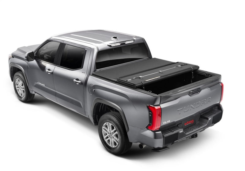 Extang 22-23 Toyota Tundra (5ft. 6in. Bed) Solid Fold ALX