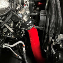 Load image into Gallery viewer, Banks Power 2020 GM 2500/3500 6.6L L5P Boost Tube Upgrade Kit - Red