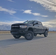Load image into Gallery viewer, Tuff Country 19-23 Dodge Ram 3500 4x4 3in Lift w/Front Shock Extension Brackets Kit