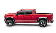 Load image into Gallery viewer, Bushwacker 16-18 Toyota Tacoma Pocket Style Flares 4pc 60.5/73.7in Bed - Black